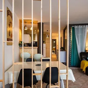  Appartement Confortable Renove Proche Centre-ville